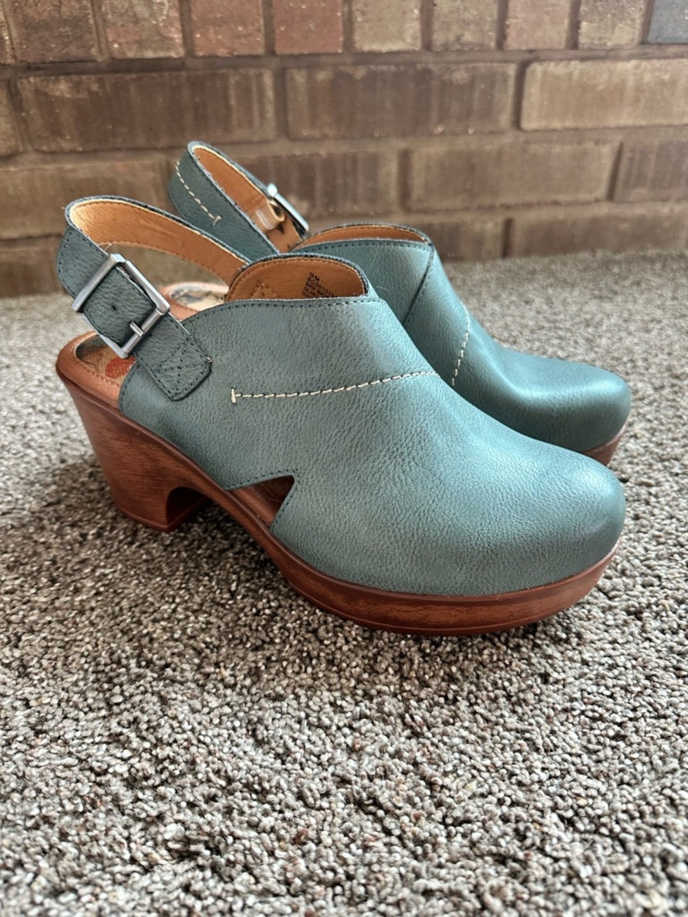 B.O.C. Teal Blue Slingback Wood-Look Clog Sandals Size 9M Boho Comfort